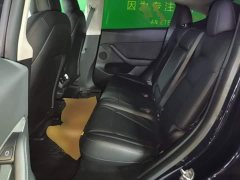 Tesla Model Y Rear-Wheel Drive - ფოტო 17