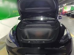 Tesla Model Y Rear-Wheel Drive - ფოტო 20