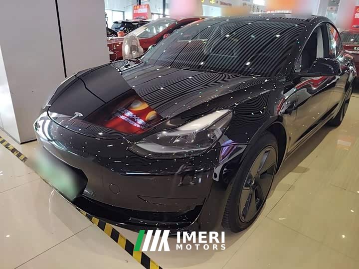 Tesla Model 3 Rear-Wheel Drive
