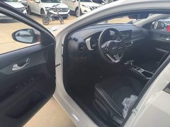 Kia K3 2024 1.5L CVT Comfort Enjoy Edition - ფოტო 16