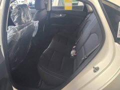 Kia K3 2024 1.5L CVT Comfort Enjoy Edition - ფოტო 17
