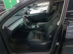 Tesla Model Y Rear-Wheel Drive - ფოტო 15