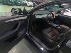 Tesla Model Y Rear-Wheel Drive - ფოტო 16