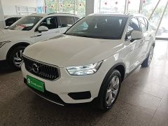 Volvo XC40 T4 AWD Smart Fashion Edition - ფოტო 2