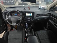 Mitsubishi Outlander 2.0L FWD Comfort 5-Seater - ფოტო 10
