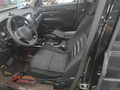 Mitsubishi Outlander 2.0L FWD Comfort 5-Seater - ფოტო 15