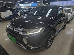 Mitsubishi Outlander 2.0L FWD Comfort 5-Seater - ფოტო 2