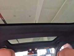 Li Auto L7 Pro - ფოტო 18