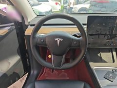 Tesla Model Y Rear-Wheel Drive - ფოტო 11