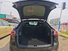 Tesla Model Y Rear-Wheel Drive - ფოტო 19