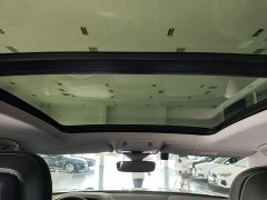 Volkswagen Touareg 330TSI FWD Premium Luxury Edition - ფოტო 18