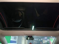 Tesla Model 3 Rear-Wheel Drive - ფოტო 18