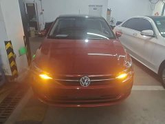 Volkswagen Polo 2019 Plus 1.5L Automatic Panoramic Sunroof Comfort Edition - ფოტო 3