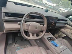 NIO ES8 2026 Seven-Seat Executive Luxury Edition - ფოტო 10