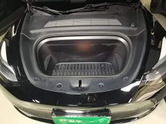 Tesla Model Y Long Range All-Wheel Drive - ფოტო 20