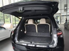 Li Auto L9 2023 Pro - ფოტო 19