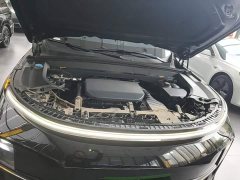 Li Auto L9 2023 Pro - ფოტო 20