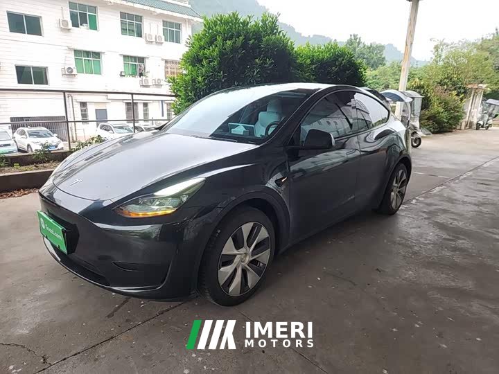 Tesla Model Y 2022 Facelift Rear-Wheel Drive - ავტომობილი ჩინეთიდან