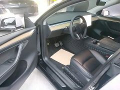 Tesla Model Y Standard Range RWD - ფოტო 16
