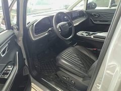 Maxus Dajia 9 Long Range Forest Six-Seater - ფოტო 16