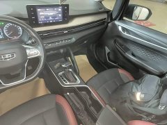 Geely Emgrand X3 PRO 1.5L CVT Luxury - ფოტო 14