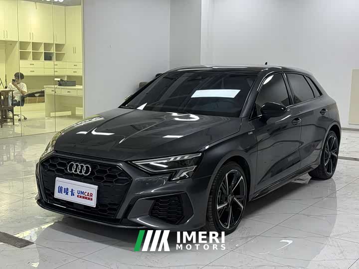 Audi A3 2022 Sportback 35 TFSI stylish and sporty - ავტომობილი ჩინეთიდან
