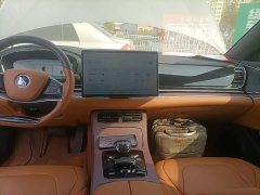 BYD Han DM-i 242KM Flagship - ფოტო 13