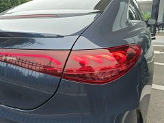 Mercedes-Benz EQE 2022 350 Pioneer Edition - ფოტო 8