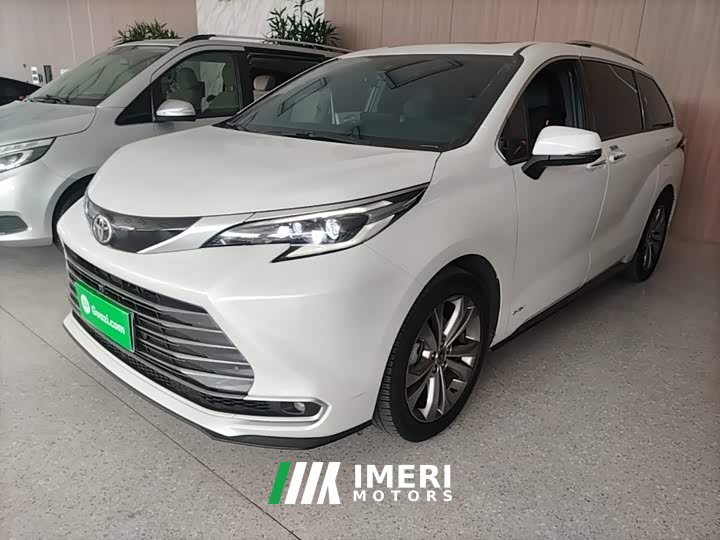 Toyota Sienna 2.5L Hybrid Premium Edition - ავტომობილი ჩინეთიდან