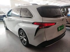 Toyota Sienna 2.5L Hybrid Premium Edition - ფოტო 5