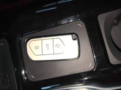 Voyah Lantu FREE Four-Wheel Drive Standard Extended Range Exclusive Luxury Package - ფოტო 2