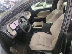 Volvo XC70 Plug-in Hybrid 2026 Two-Wheel Drive Long Range Core - ფოტო 15