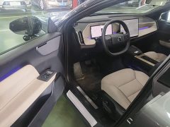 Volvo XC70 Plug-in Hybrid 2026 Two-Wheel Drive Long Range Core - ფოტო 16