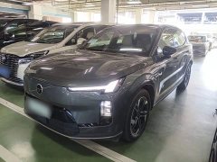Volvo XC70 Plug-in Hybrid 2026 Two-Wheel Drive Long Range Core - ფოტო 2