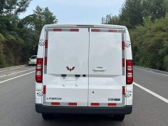 Wuling Yangguang 300km Comfort Enclosed Window Version 60kW - ფოტო 10