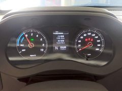 Wuling Yangguang 300km Comfort Enclosed Window Version 60kW - ფოტო 8