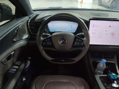 BYD Han DM-i 121KM Respect Edition - ფოტო 11