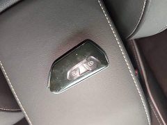 Volkswagen Golf 280TSI DSG 30th Anniversary Edition - ფოტო 9