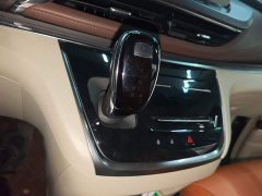 Buick GL8 Land Business Class Comfort Edition - ფოტო 10
