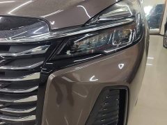 Buick GL8 Land Business Class Comfort Edition - ფოტო 18