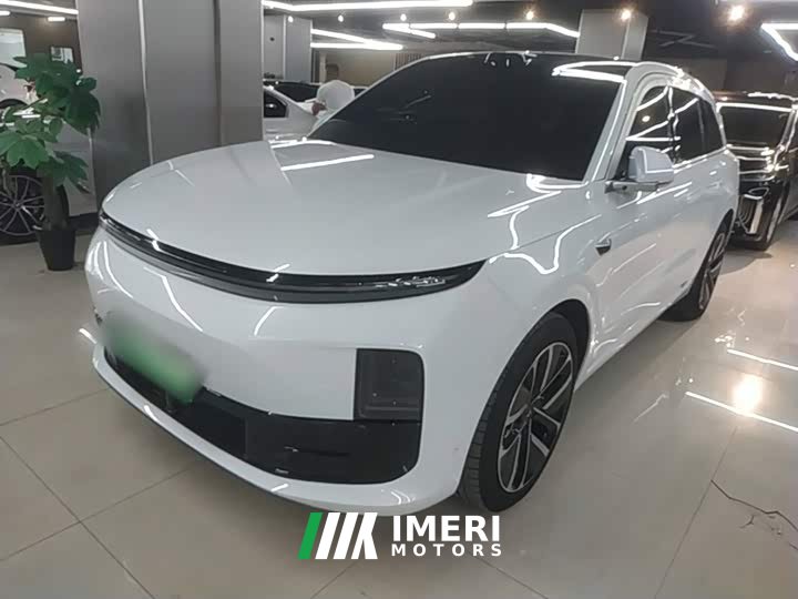 Li Auto L6 Max - ავტომობილი ჩინეთიდან
