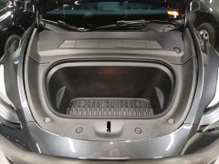 Tesla Model Y Rear-Wheel Drive - ფოტო 16