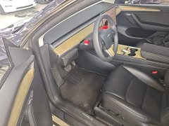 Tesla Model Y Rear-Wheel Drive - ფოტო 12