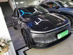 Tesla Model Y Rear-Wheel Drive - ფოტო 4