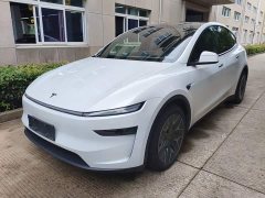 Tesla Model Y L 2025 Long Range All-Wheel Drive - ფოტო 1