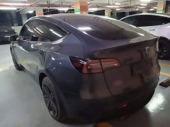 Tesla Model Y Rear-Wheel Drive - ფოტო 5