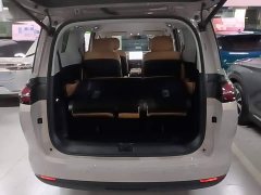 Wuling Starlight 730 New Energy PHEV 125km Luxury - ფოტო 19