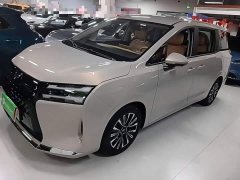 Wuling Starlight 730 New Energy PHEV 125km Luxury - ფოტო 2