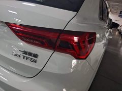 Audi Q3 35 TFSI Progressive Dynamic - ფოტო 8