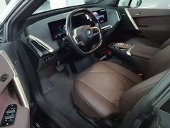 BMW iX xDrive40 - ფოტო 12